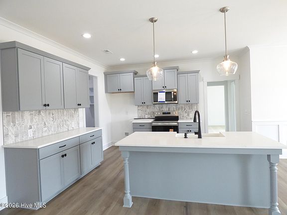 5th image of 628 Tart Town Road