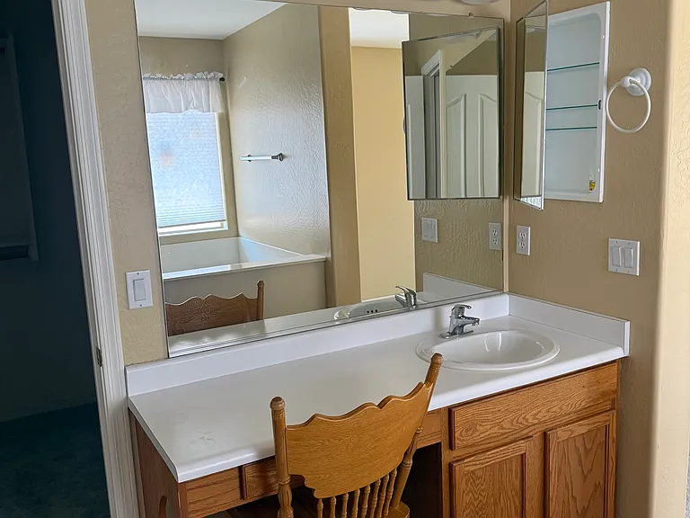 2024 W Allens Peak Dr — Photo 7