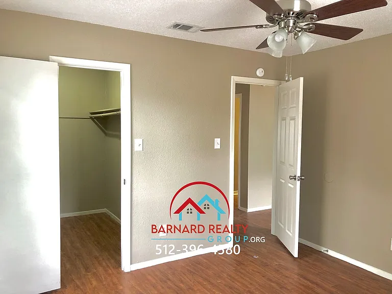 108 Uhland — Photo 15