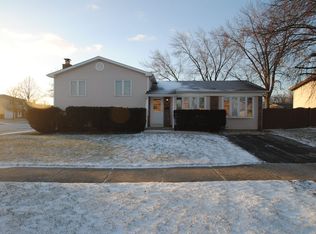 5101 Deerpath Rd, Oak Forest, IL 60452