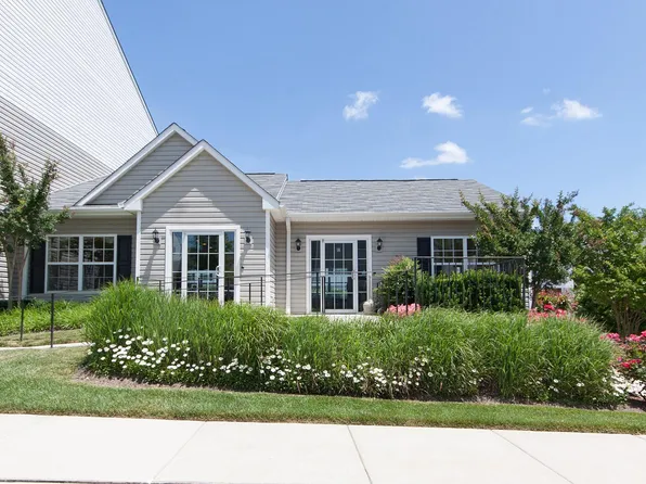 The Summit at Owings Mills Apartments