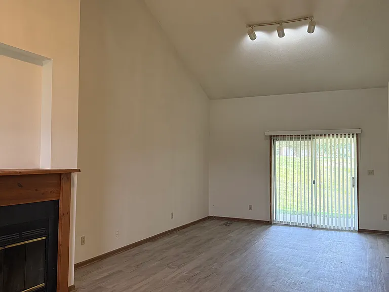 1613 Telluride Ln — Photo 5