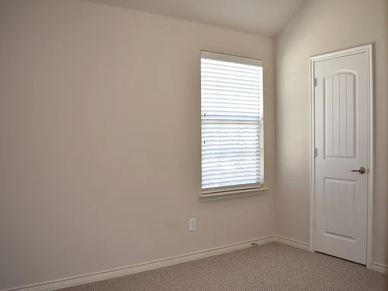 4916 Stray Creek Ln — Photo 28