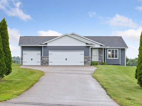 980 165th Ave, New Richmond, WI 54017