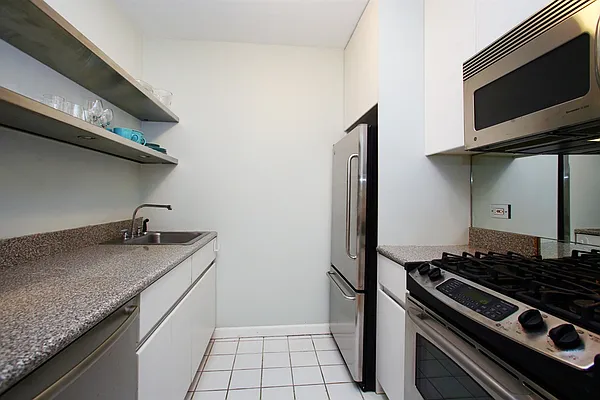 Rented by Corcoran | media 9