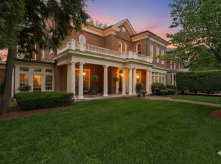 908 W Main St, Franklin, TN 37064