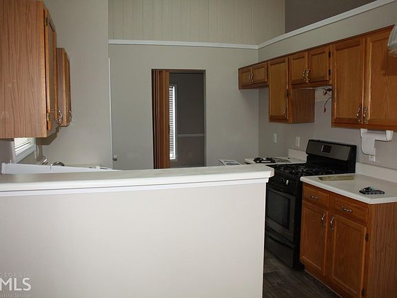 5th image of 6827 Magnolia Park Dr