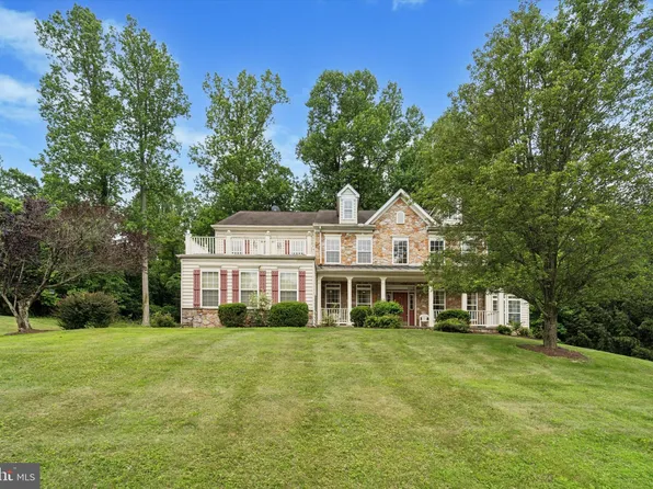 1363 Brookstone Dr, Garnet Valley, PA 19060