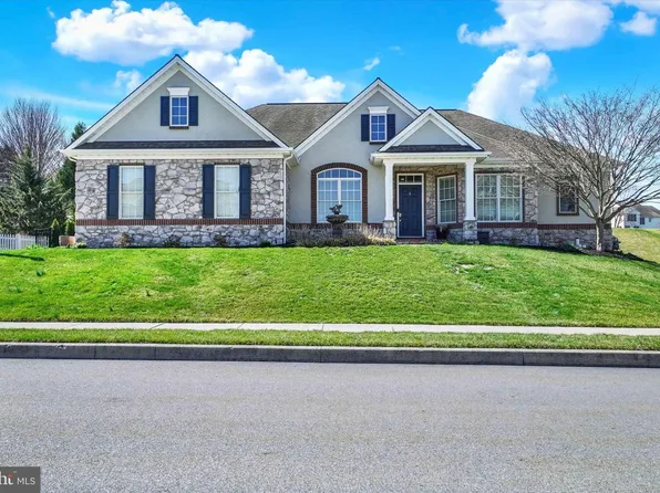 2773 Meadow Cross Way, York, PA 17402