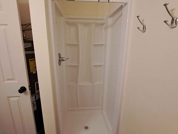 4th image of 513 W 13th Ave #1/2