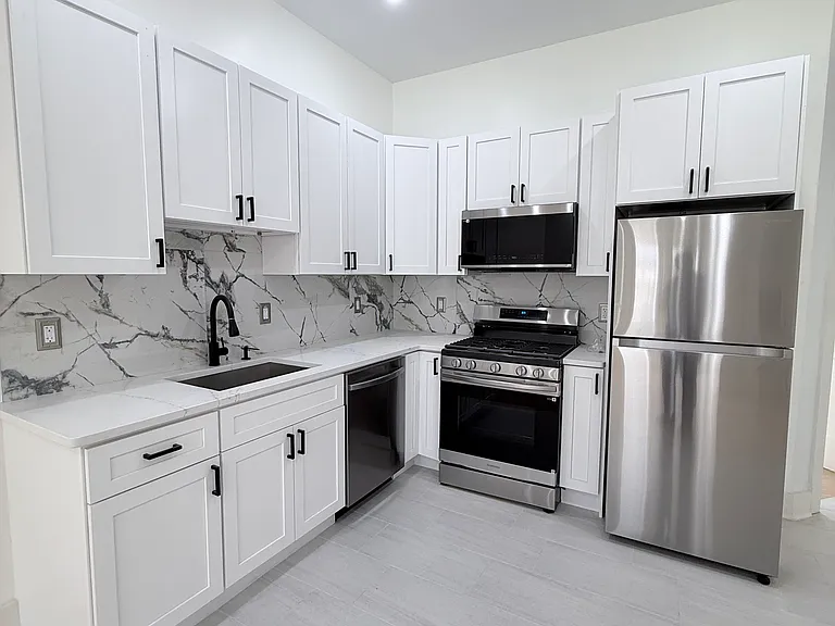 714 Grand St #2 — Photo 3