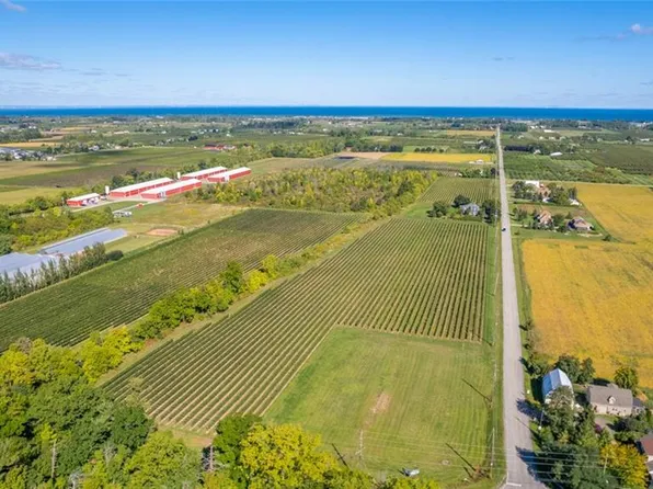 3811 King St, Lincoln, ON L0R 2C0