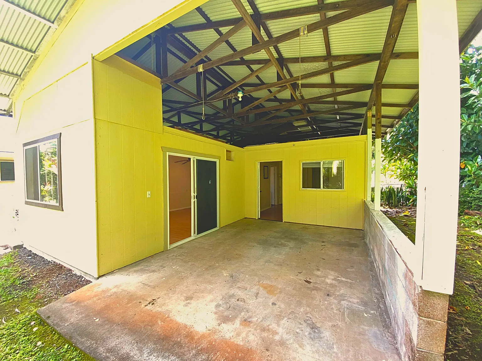 1188 Kumukoa St — Photo 4