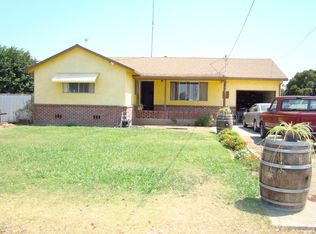 10436 Pioneer Ave, Oakdale, CA