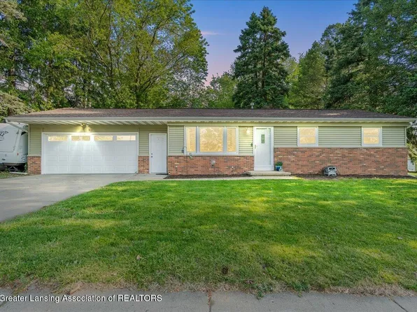912 W Shepherd St, Charlotte, MI 48813