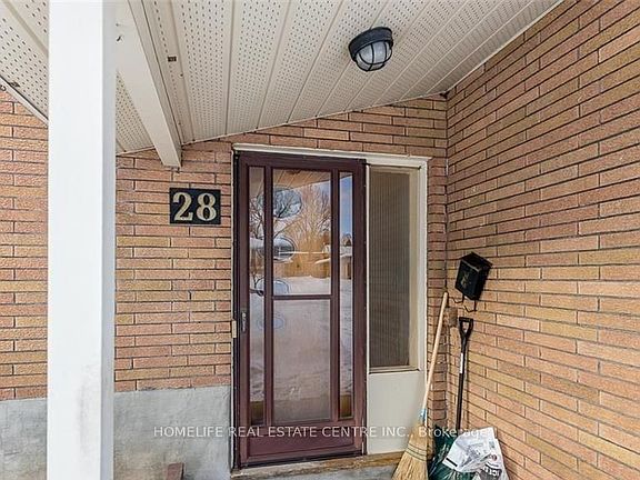 2nd image of 28 Pratt Rd