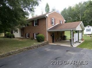 325 Ridge Cir, Waynesboro, VA 22980
