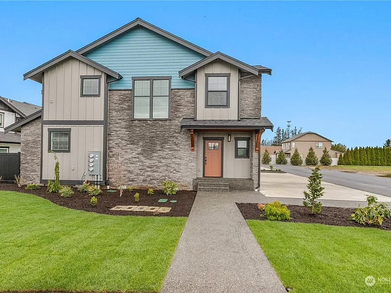 2217 Dejong Dr — Photo 19