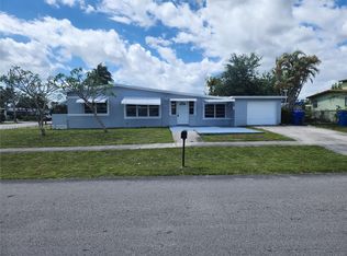 Lake Forest Sec 2, Hollywood, FL 33023