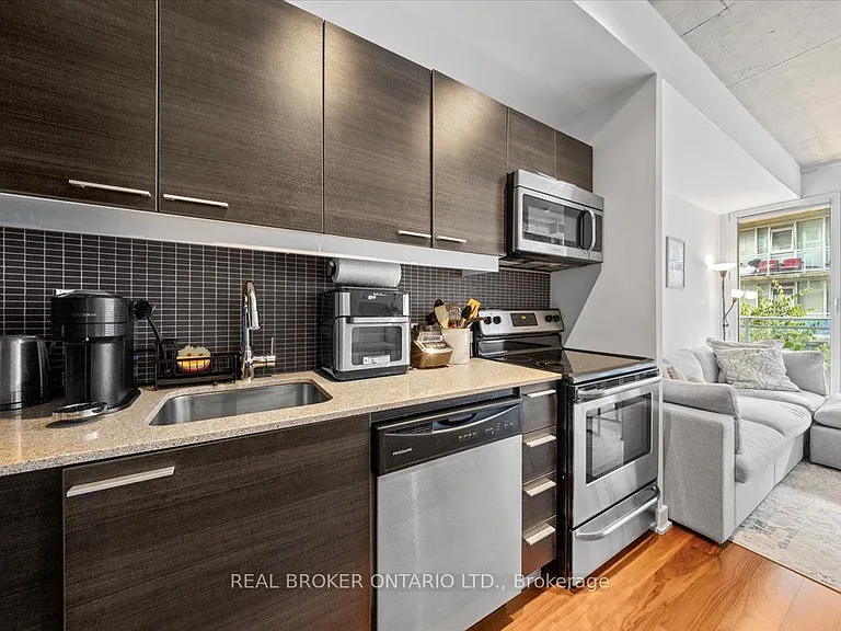 354 Gladstone Ave #503 — Photo 12