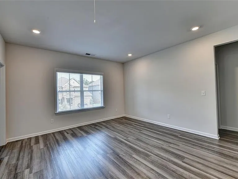 3335 Fall Branch Ln — Photo 17