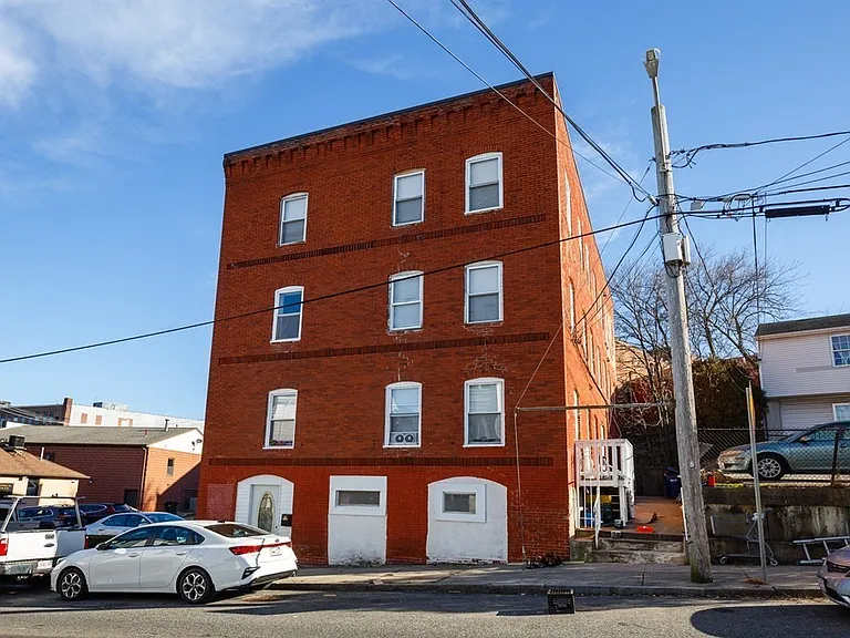 256 Union St #3W — Photo 7
