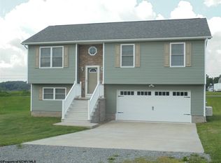 299 Chapel Brooke Cir, Reedsville, WV 26547