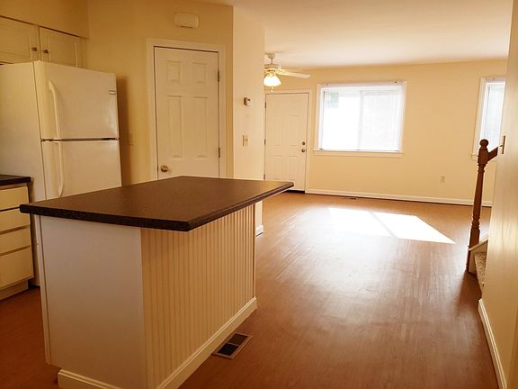 2nd image of 110 Cattail Ln