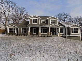 19 Clara Ave, Saint Louis, MO 63119