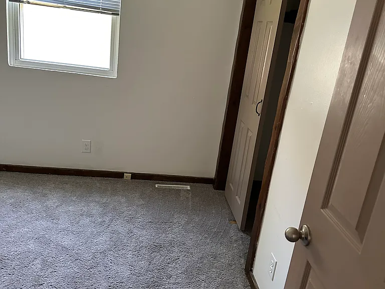 149 N Nevada Ct — Photo 6