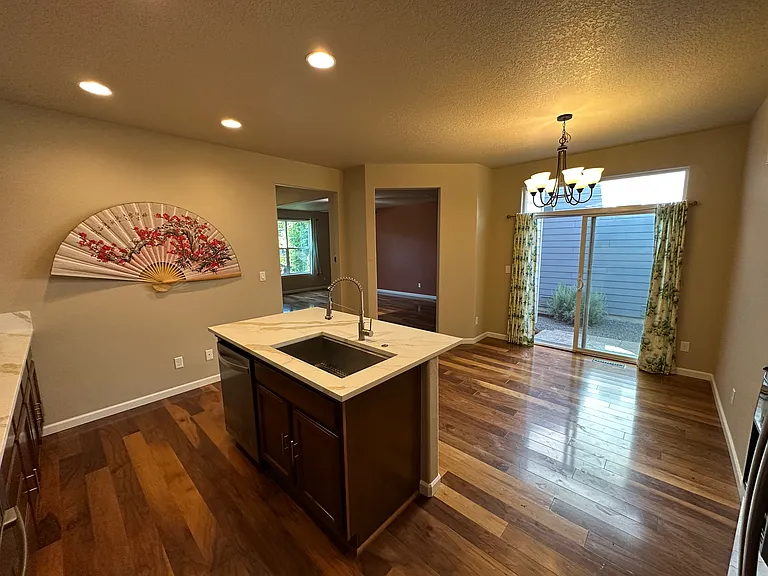 5287 SE Lone Oak St — Photo 5