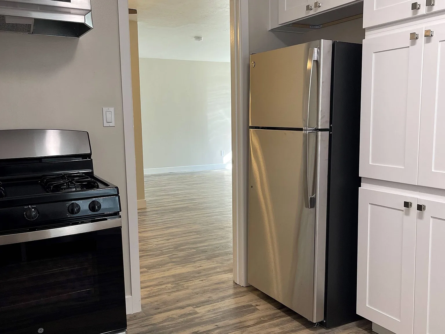 519 Bancroft Ave — Photo 4