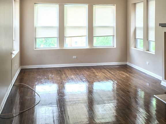 5th image of 7800 S Marshfield Ave #3N