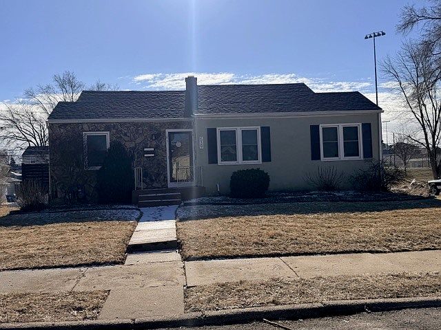 1st image of 539 W 29th St