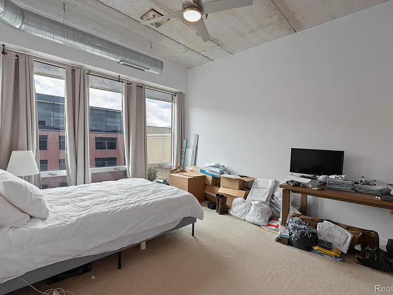 3670 Woodward Ave #506 — Photo 13