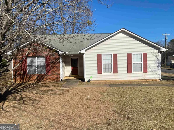220 Roberts Trl, Jackson, GA 30248