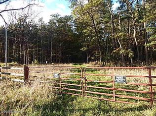 14500 Heath Rd, Jonesville, MI 49250