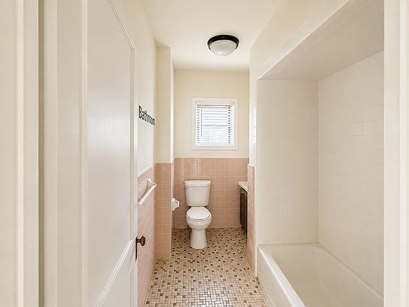 2nd image of 41 Wright Ave #1
