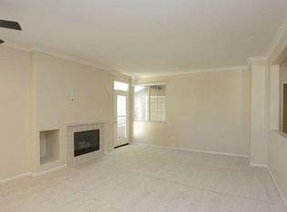 10932 Evening Creek Dr E APT 84, San Diego, CA 92128