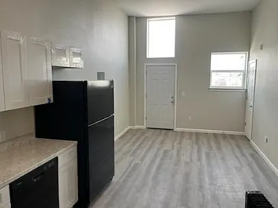 2 bed, 697 sqft, $1,595 — Photo 3