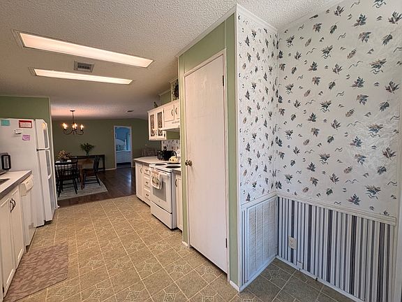 5th image of 5601 Duncan Rd Lot 16