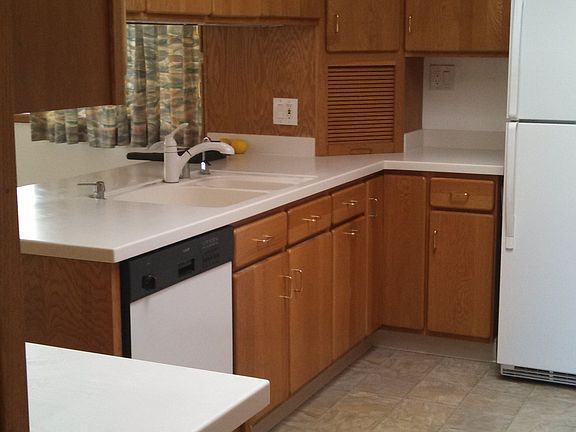 4th image of 3910 Anastasia St