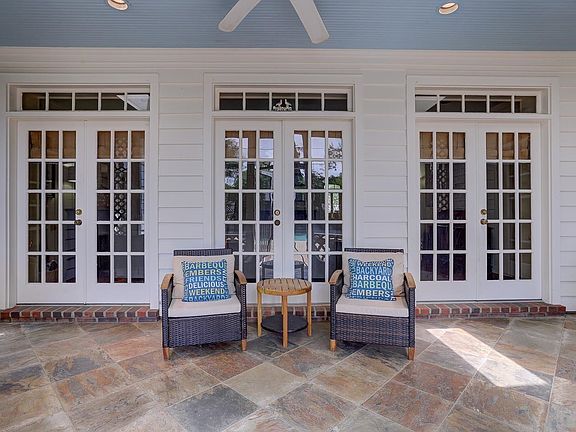 5th image of 2139 Knoll Ln