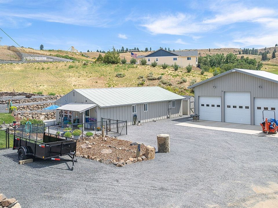 1st image of 749 Wheeler Hill Road