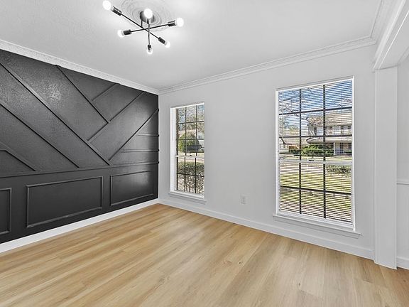 5th image of 1407 Hamlin Valley Dr