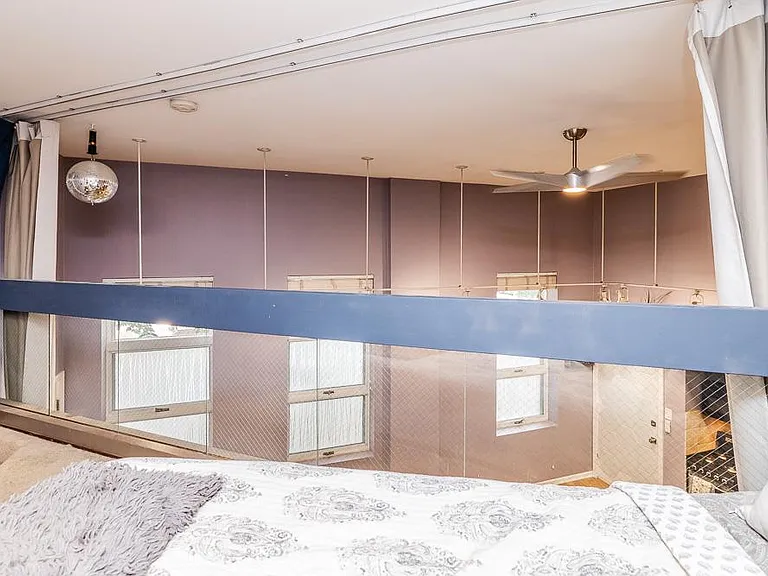 1037 W Dickens Ave — Photo 35