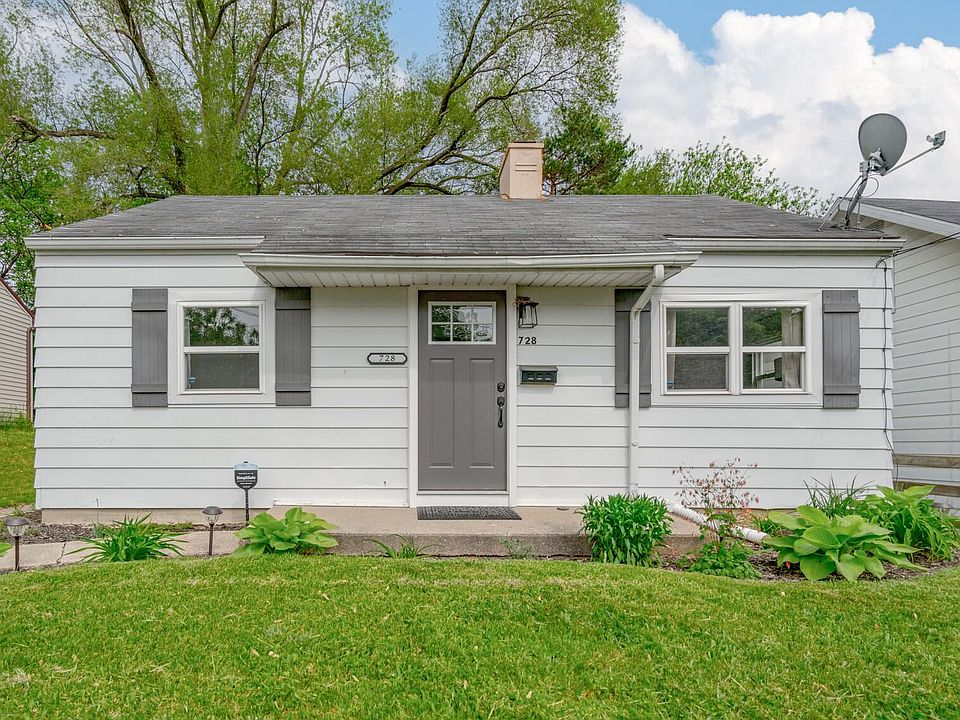 728 Emerald Ave NE, Grand Rapids, MI 49503 | Zillow