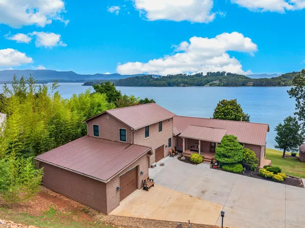 468 Trotline Rd, Dandridge, TN 37725