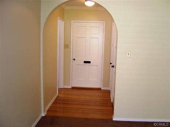 2nd image of 3022 Ocana Ave