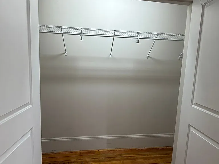 442 Main St — Photo 14